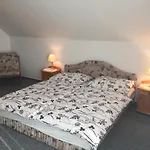 Maria Apartmanhaz 公寓 *