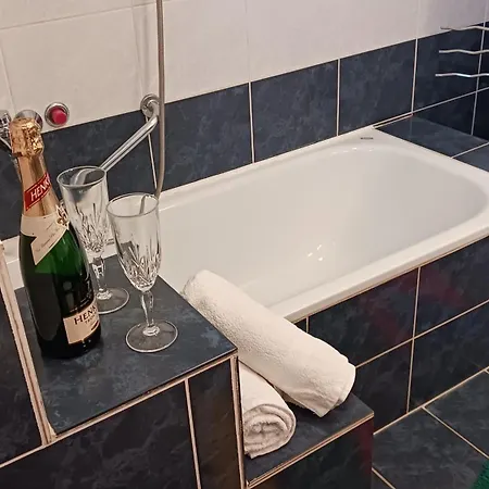 Maria Apartmanhaz