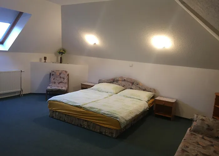 Maria Apartmanhaz Lägenhet